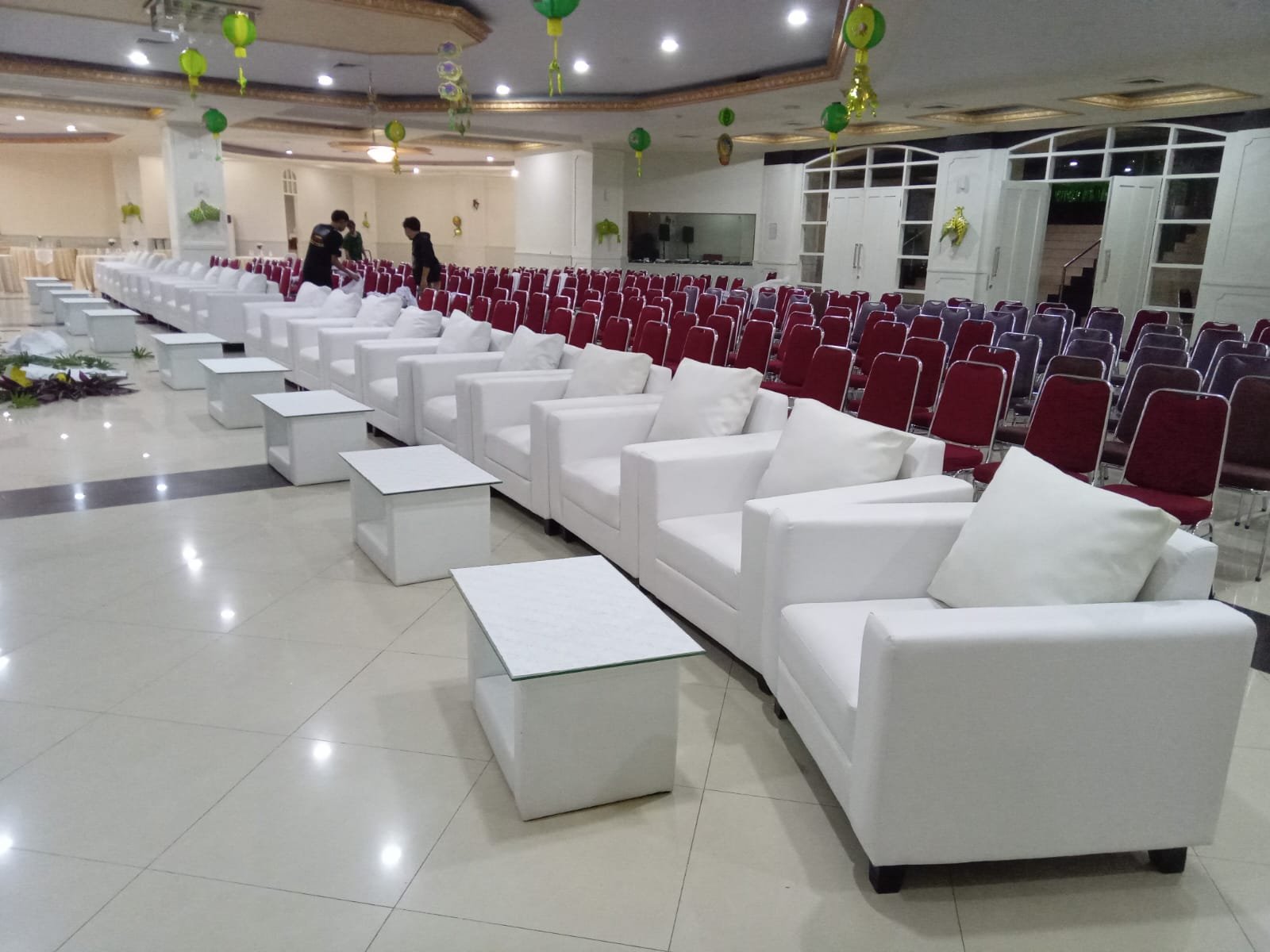 SEWA SOFA KRAMAT JATI DI JAKARTA TIMUR 